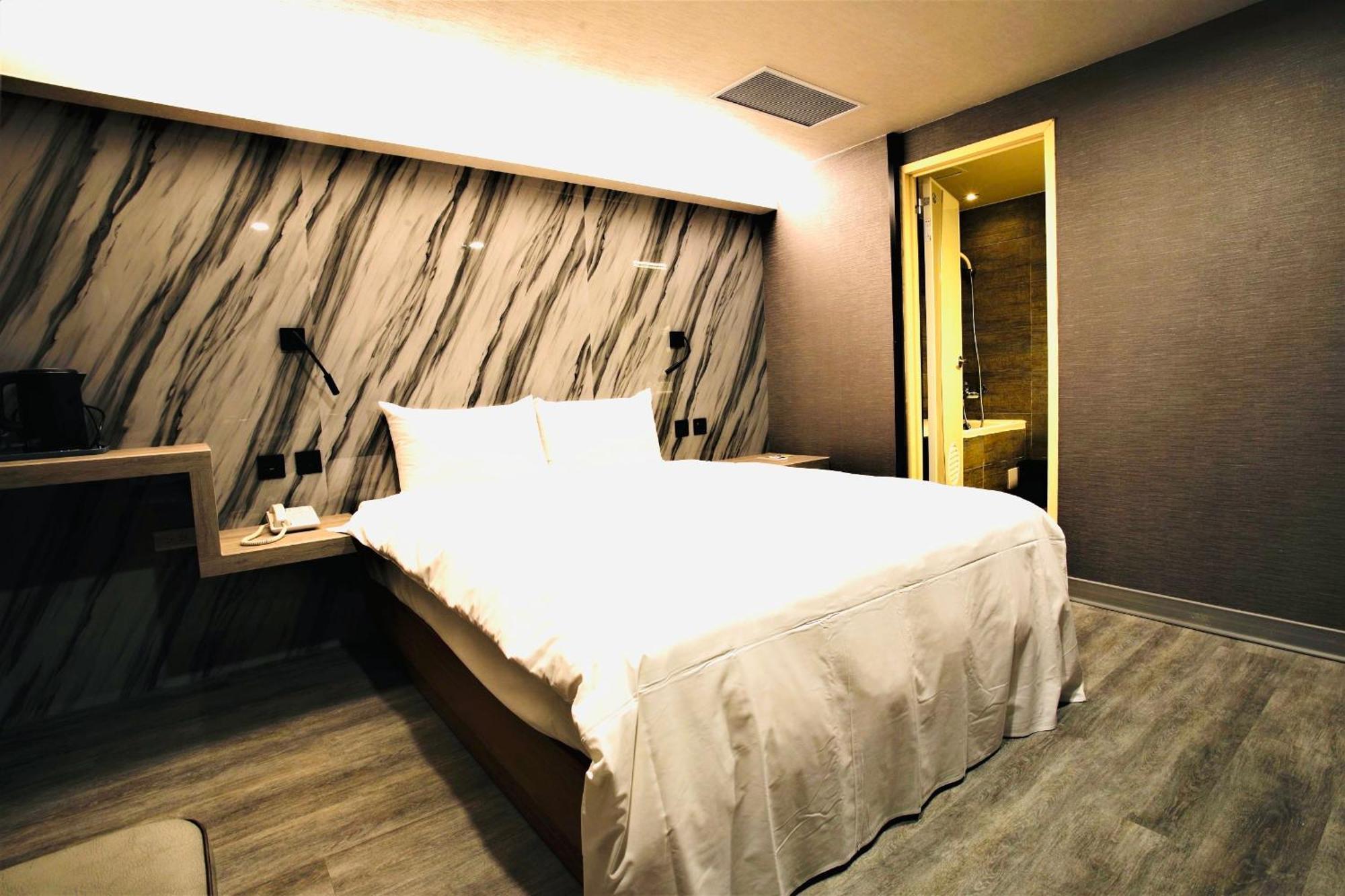 Golden Home Hotel Taipei Exterior photo