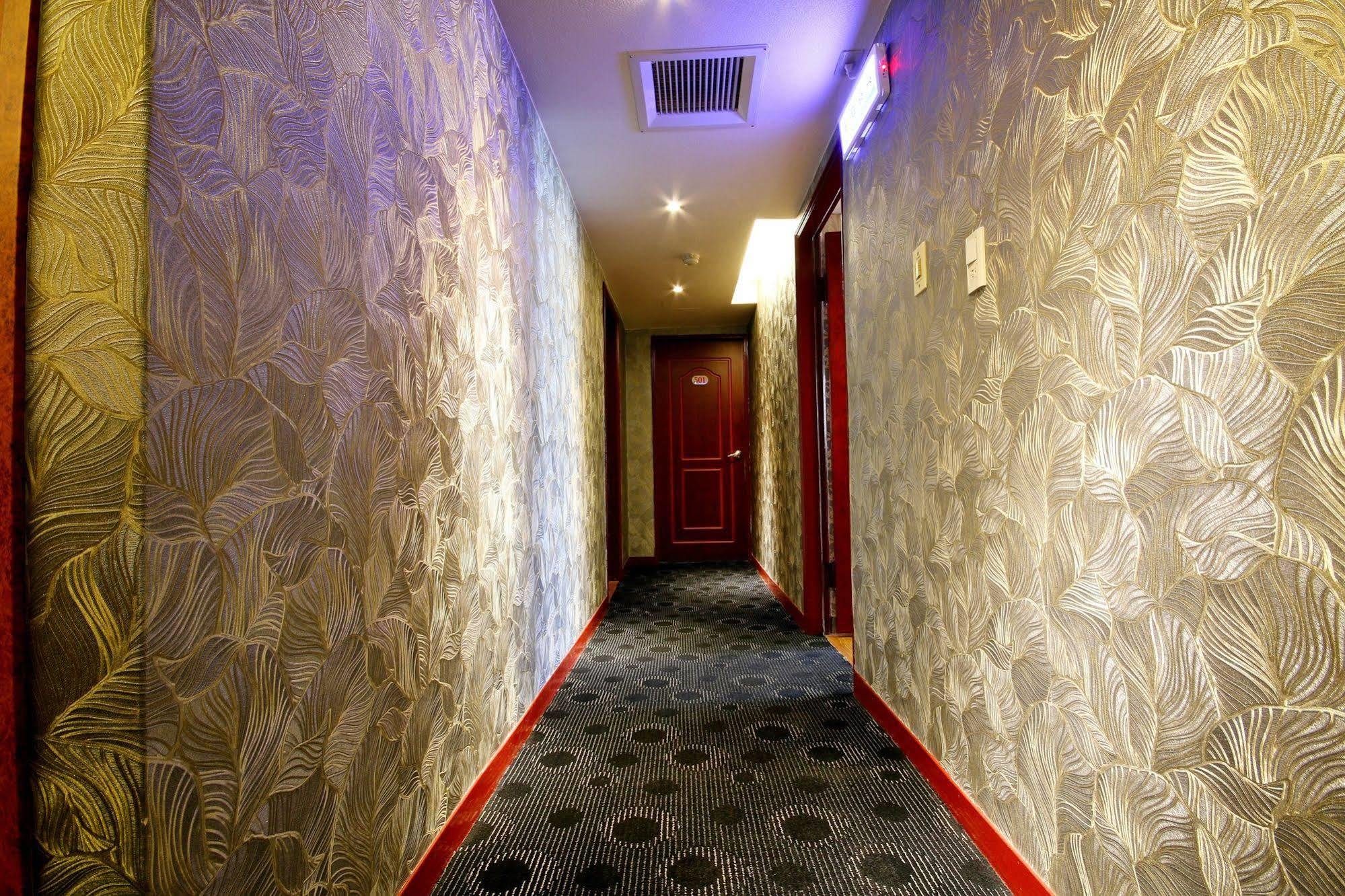 Golden Home Hotel Taipei Exterior photo
